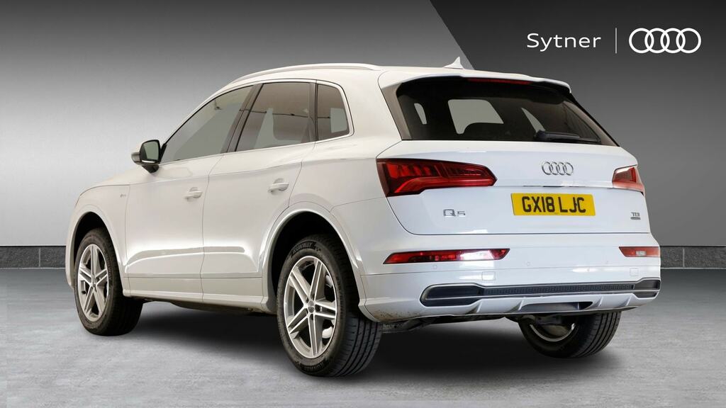 Audi Q5 2.0 Tdi Quattro S Line S Tronic Tech Pack GX18LJC White #3