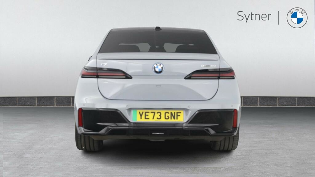 BMW i7 60 105.7Kwh M Sport Xdrive Blue #15