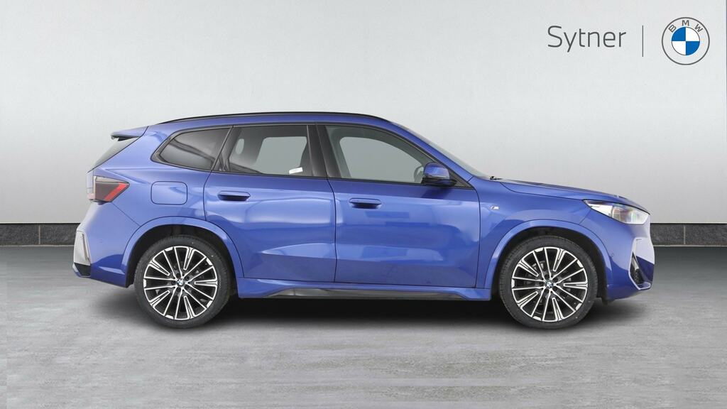 BMW X1 Sdrive 18D M Sport Premier Step YF72DZE Blue #3