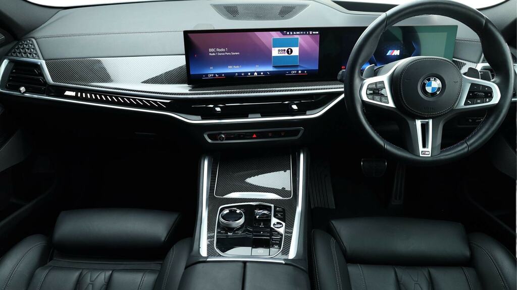 BMW X6 Xdrive M60i Mht Black #4