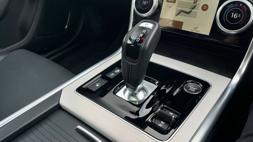 Jaguar XE 2.0 P250i R Dynamic Hse Black Saloon Au Silver #13