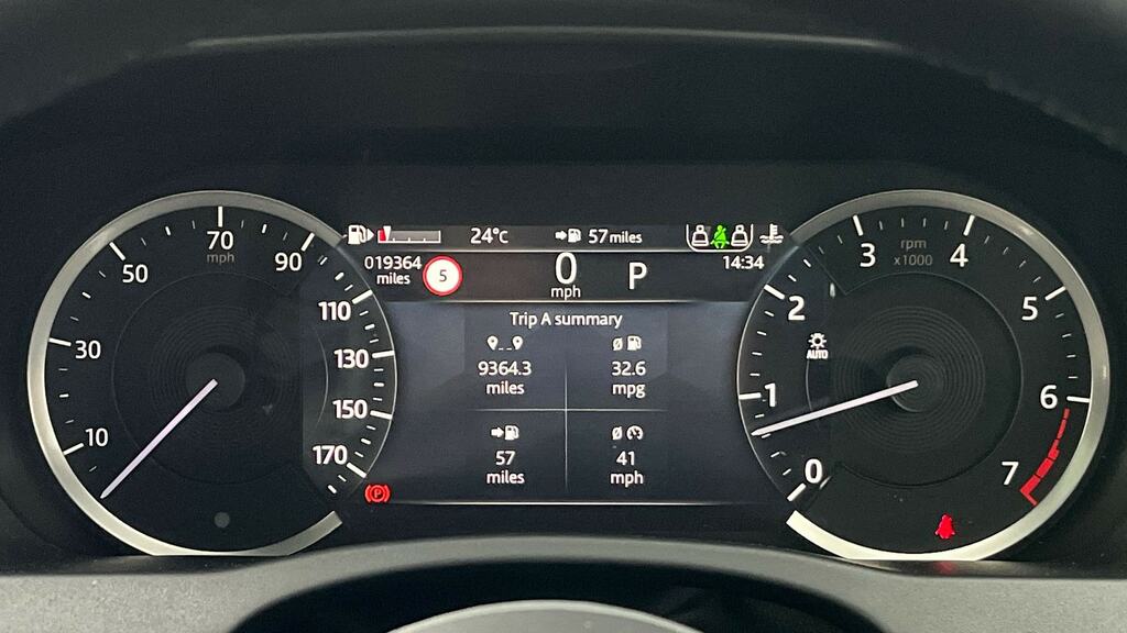 Jaguar XE 2.0 P250i R Dynamic Hse Black Saloon Au Silver #16