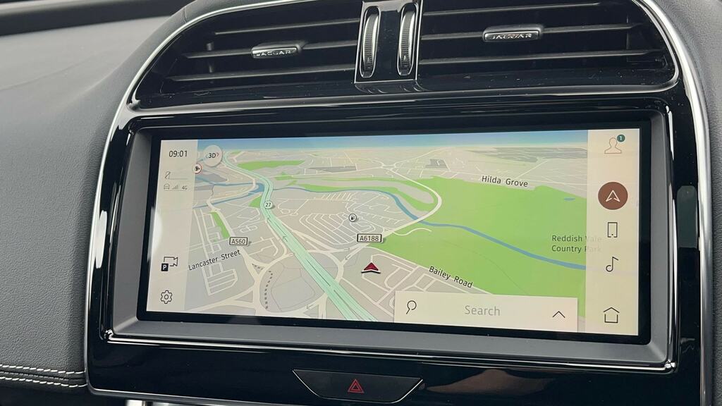 Jaguar XE 2.0 P250i R Dynamic Hse Black Saloon Au Silver #11