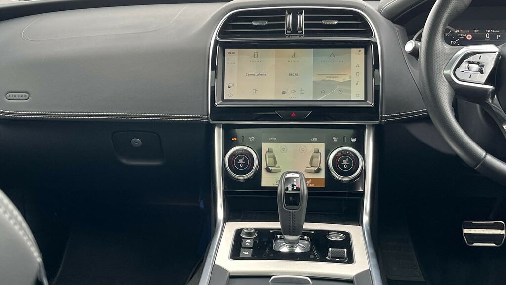 Jaguar XE 2.0 P250i R Dynamic Hse Black Saloon Au Silver #14