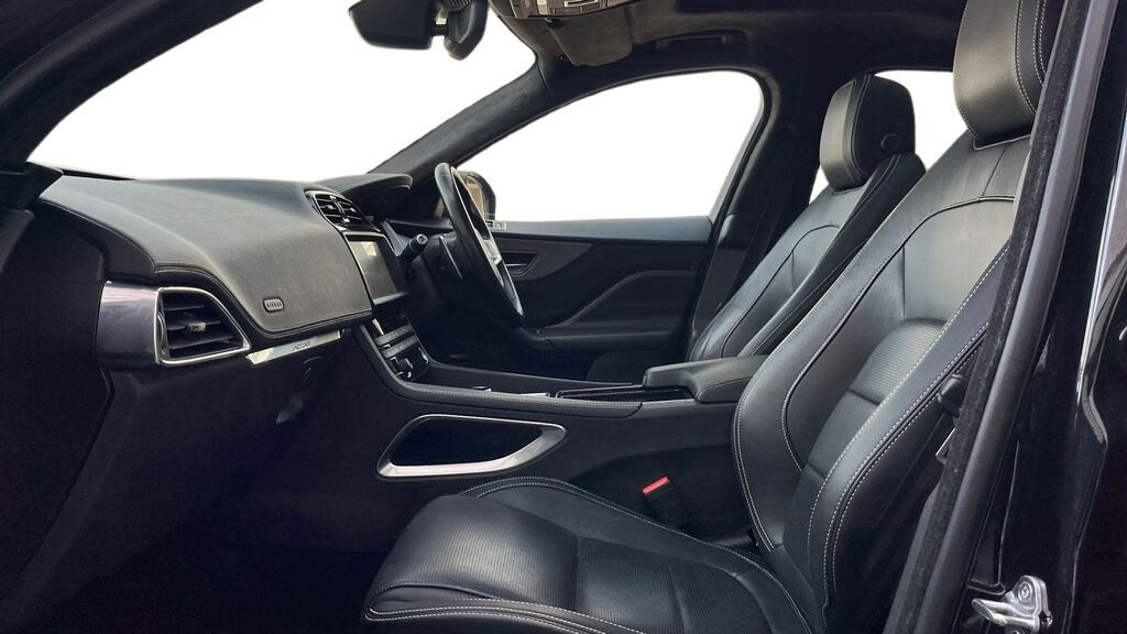 Jaguar F-Pace 2.0D 240 Chequered Flag Awd Black #3