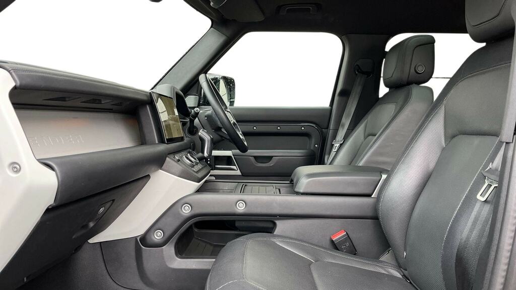 Land Rover Defender 130 3.0 D300 X-dynamic Hse 130 8 Seat Grey #3