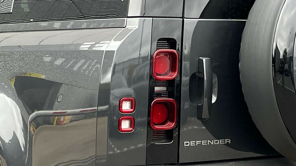Land Rover Defender 130 3.0 D300 Mhev X-dynamic Hse Suv 4W Black #19