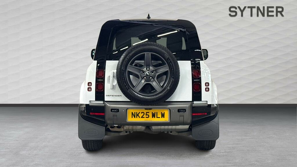 Land Rover Defender 90 3.0 D250 X-dynamic Se 90 White #6