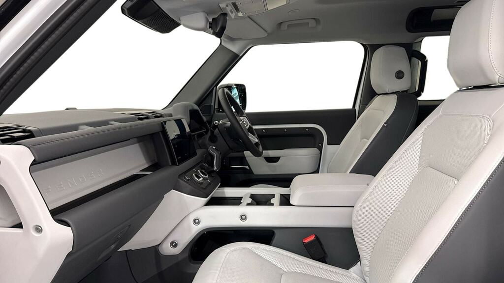 Land Rover Defender 90 3.0 D250 X-dynamic Se 90 White #3