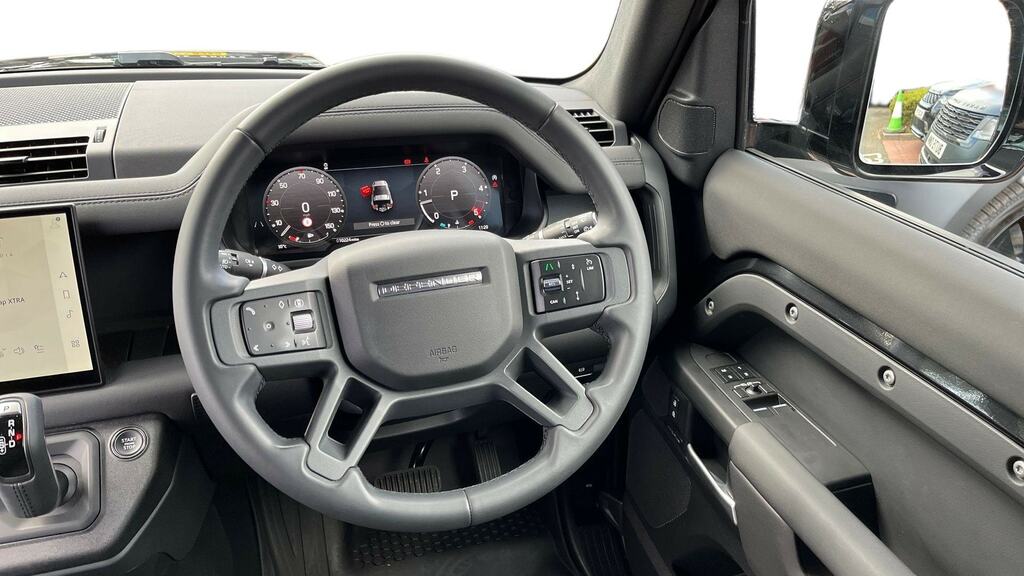 Land Rover Defender 90 3.0 D250 Hard Top 3 Seat Black #15