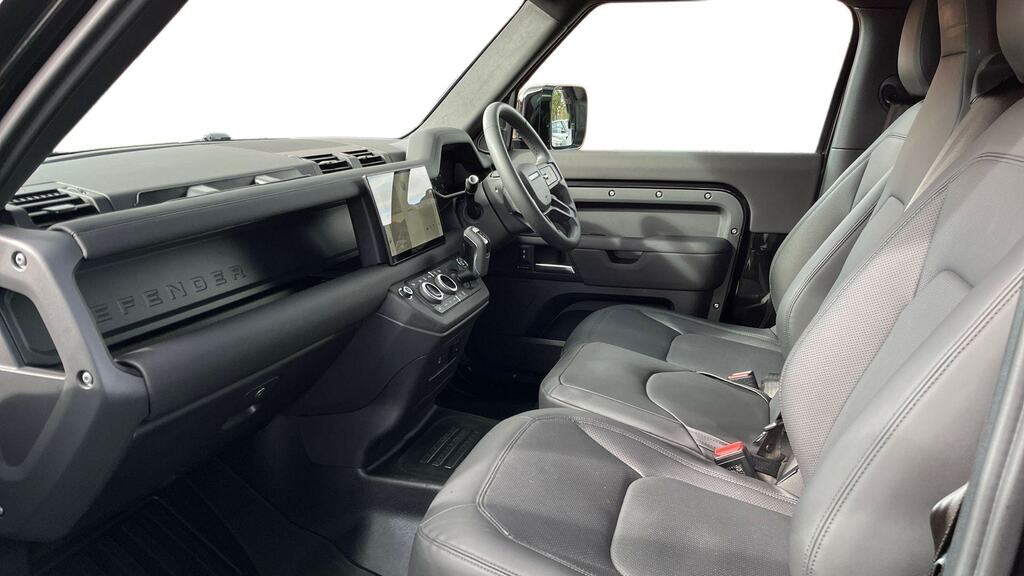 Land Rover Defender 90 3.0 D250 Hard Top X-dynamic Se 3 Seat Black #3