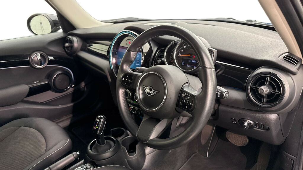 Mini Hatch 1.5 Cooper Classic DX22MHO Black #6