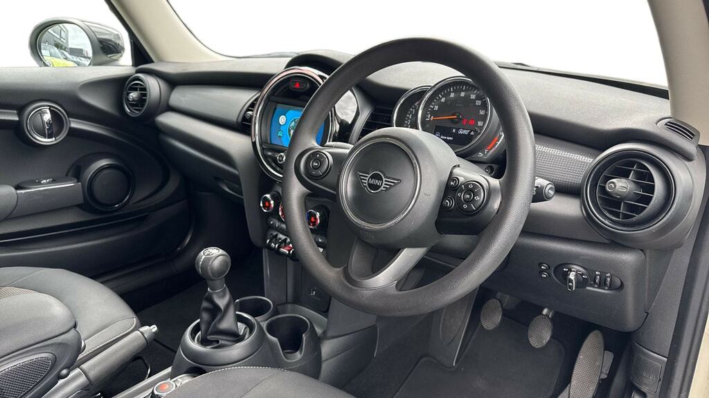 Mini Hatch 1.5 Cooper Classic II Comfort Pack White #6