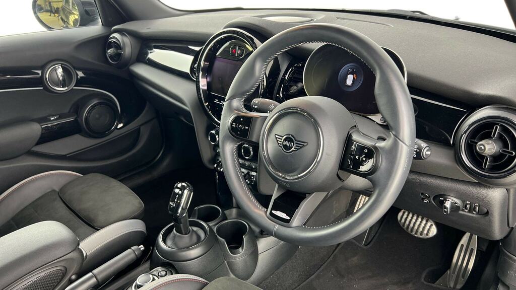 Mini Hatch 1.5 Cooper Sport Premium BA73ZLE Black #6