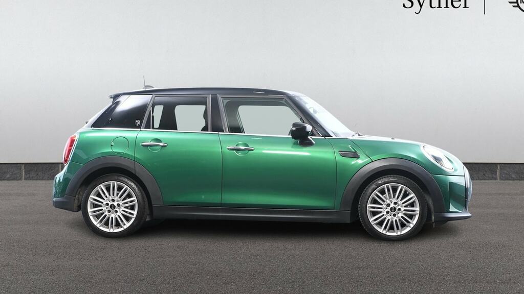 Mini Hatch 1.5 Cooper Exclusive Premium BT23CYE Green #3