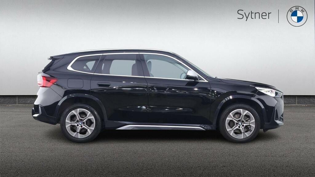BMW X1 Xdrive 23I Mht Xline Step FD72XPJ Black #3