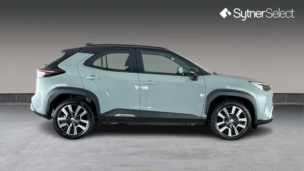 Toyota Yaris Cross 1.5 Hybrid 130 Premiere Edition Awd Cvt CX74OEO Green #3