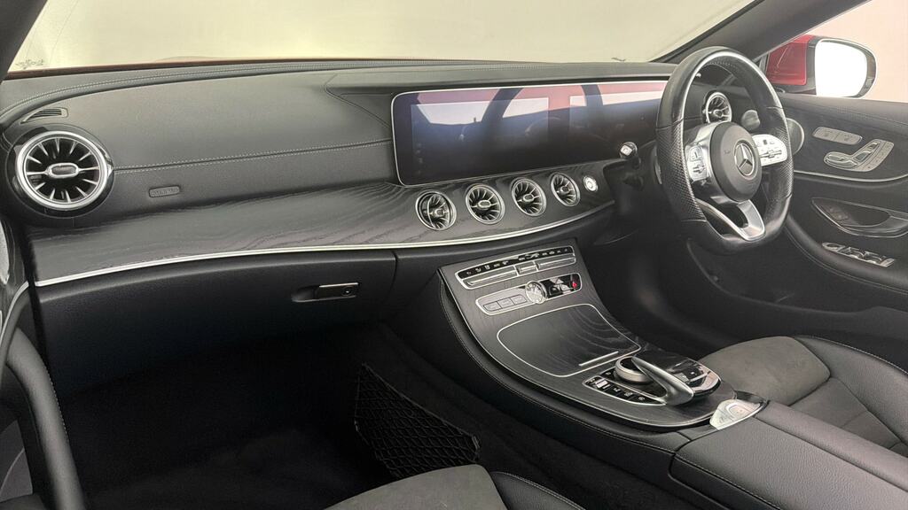 Mercedes-Benz E Class 2.0 E200 Amg Line Saloon G-tronic Euro White #15