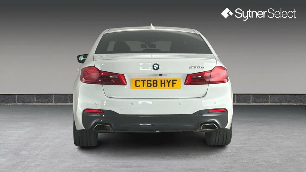BMW 5 Series 530E M Sport White #5