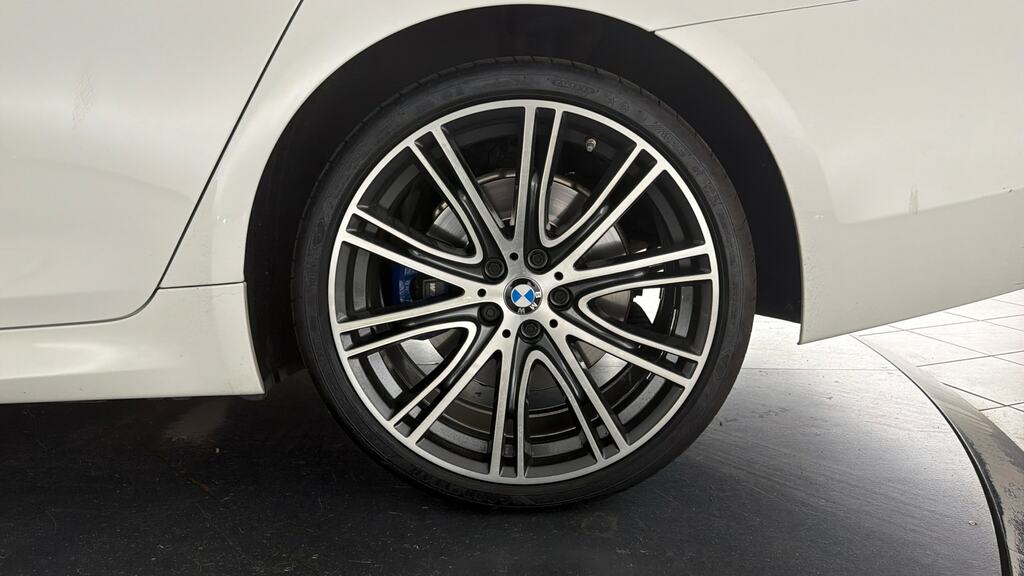 BMW 5 Series 2.0 520D M Sport Touring Grey #25