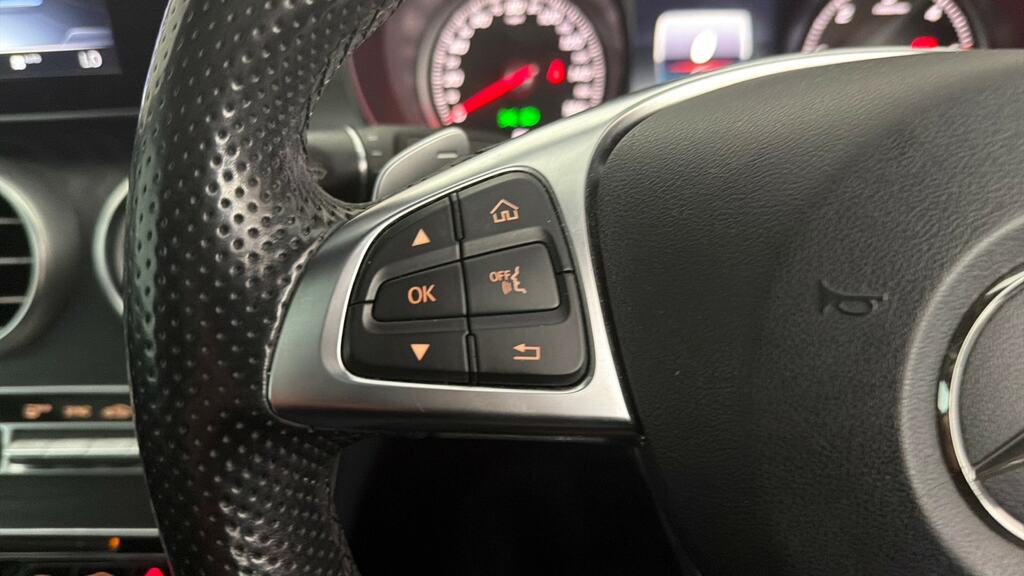 Mercedes-Benz C Class C300 Amg Line Premium Plus 9G-tronic Grey #17