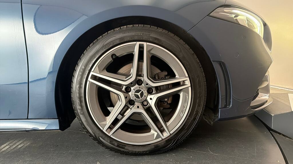 Mercedes-Benz A Class 1.3 A180 Se 7G-dct Euro 6 Ss Black #23