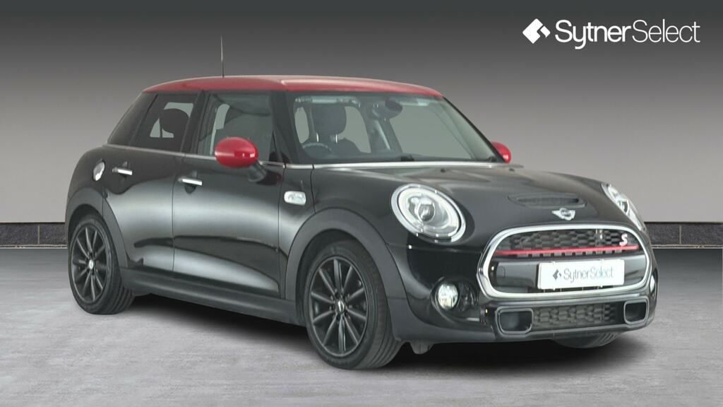 Mini Hatch 2.0 Cooper S Black