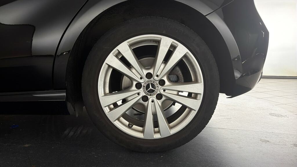 Mercedes-Benz A Class 2.1 A200d Amg Line Premium Plus 7G-dct Euro 6 S #24