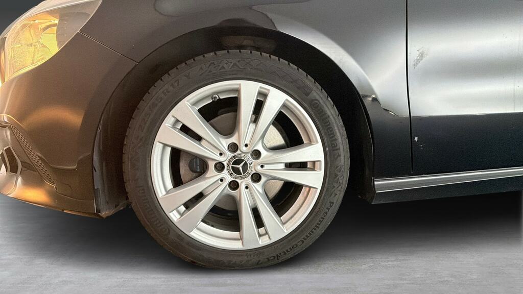 Mercedes-Benz A Class 2.1 A200d Amg Line Premium Plus 7G-dct Euro 6 S #25