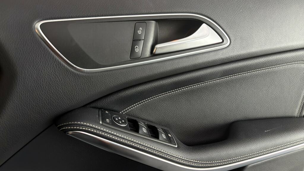 Mercedes-Benz A Class 2.1 A200d Amg Line Premium Plus 7G-dct Euro 6 S #20