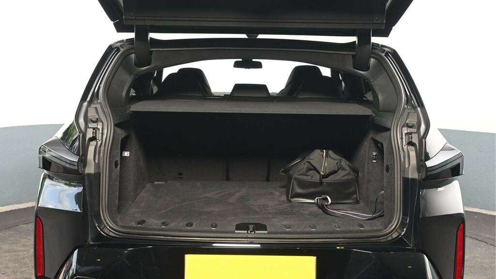 BMW XM 5dr Auto Black #13