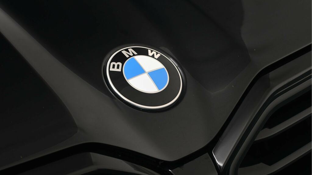 BMW XM 5dr Auto Black #35