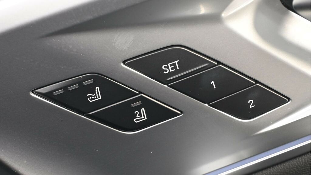 BMW XM 5dr Auto Black #28