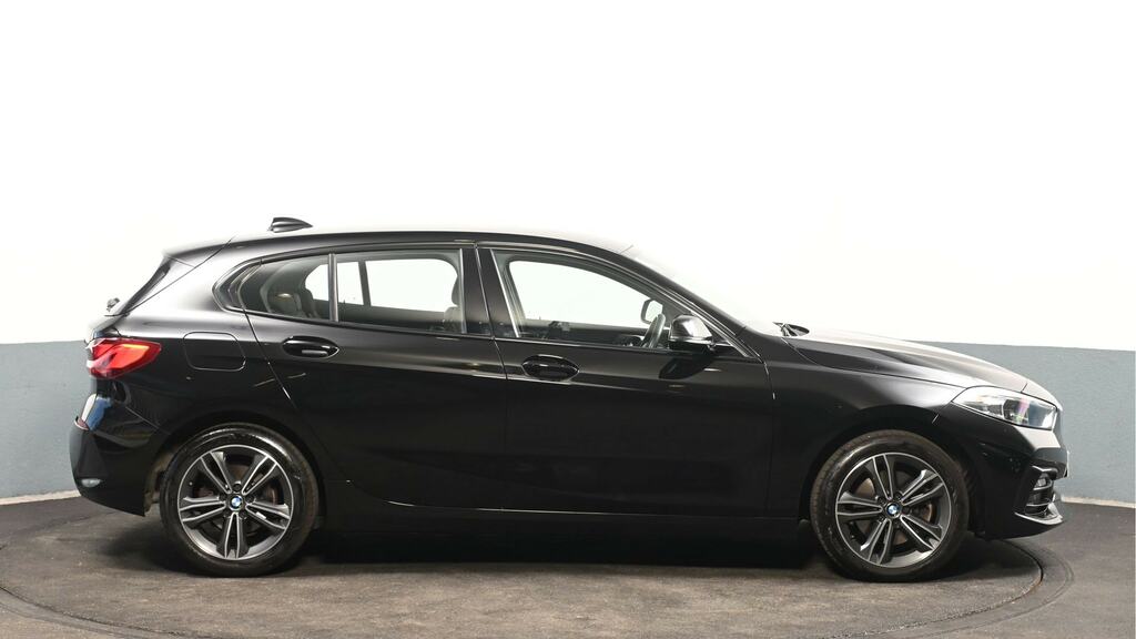 BMW 1 Series 118I Sport BJ70YYA Black #3
