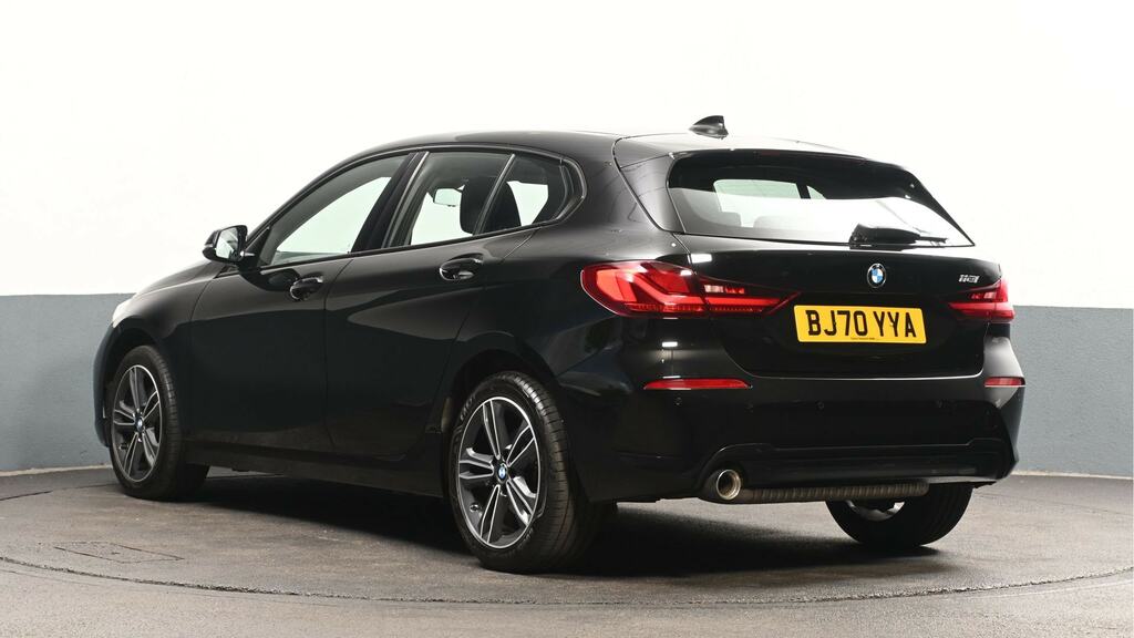 BMW 1 Series 118I Sport BJ70YYA Black #2