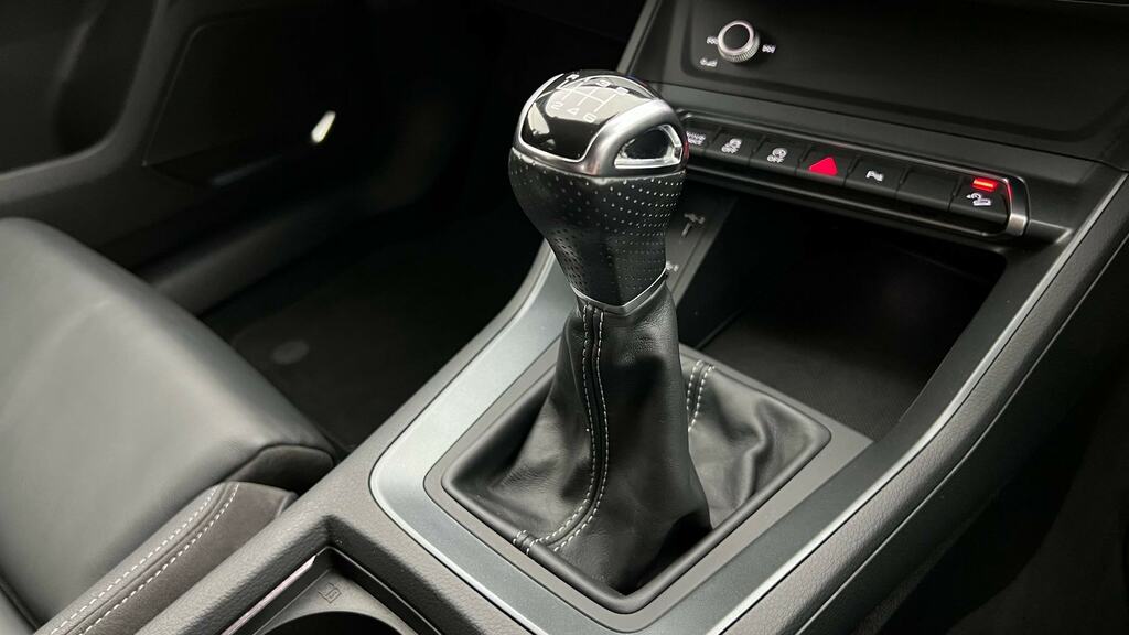 Audi Q3 Q3 Sportback 40 Tfsi S Line Edition 1 Quattro S-a Black #14