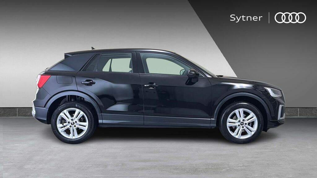 Audi Q2 35 Tfsi Sport S Tronic Cs Black #4