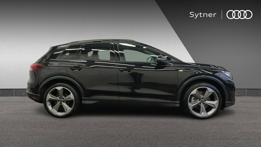 Audi Q4 E Tron 150Kw 40 63Kwh Black Edition Tech Pack Black #4