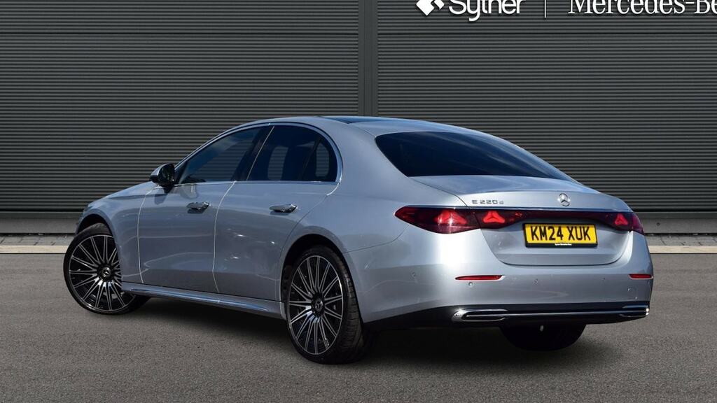 Mercedes-Benz E Class E220d Exclusive Edition 9G-tronic Silver #2