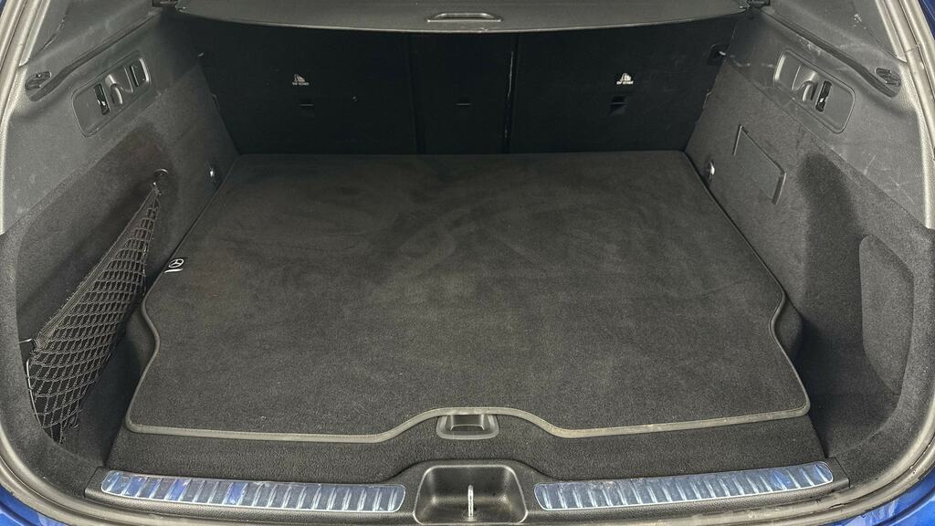 Mercedes-Benz GLC Class 300 4Matic Amg Line Premium 9G-tronic Black #15