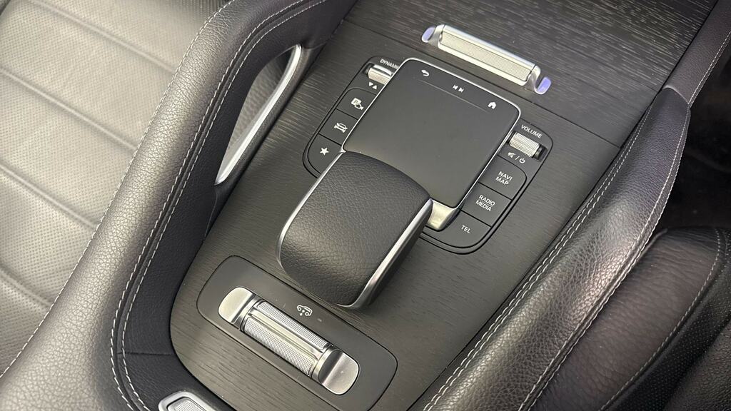 Mercedes-Benz Cle 220D Amg Line Premium Plus 9G-tronic Blue #24