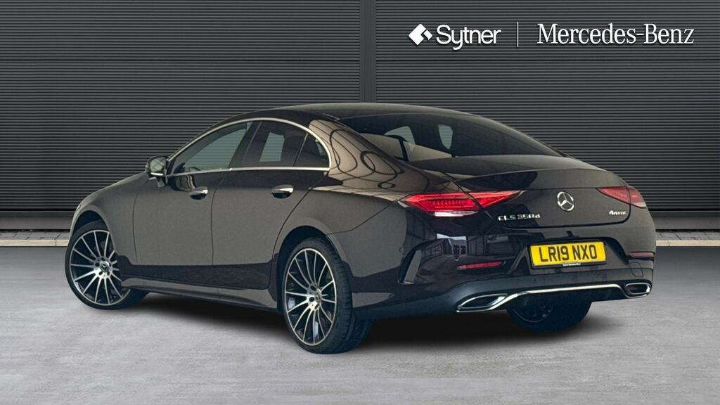 Mercedes-Benz CLS Cls 350D 4Matic Amg Line Premium 9G-tronic Black #2