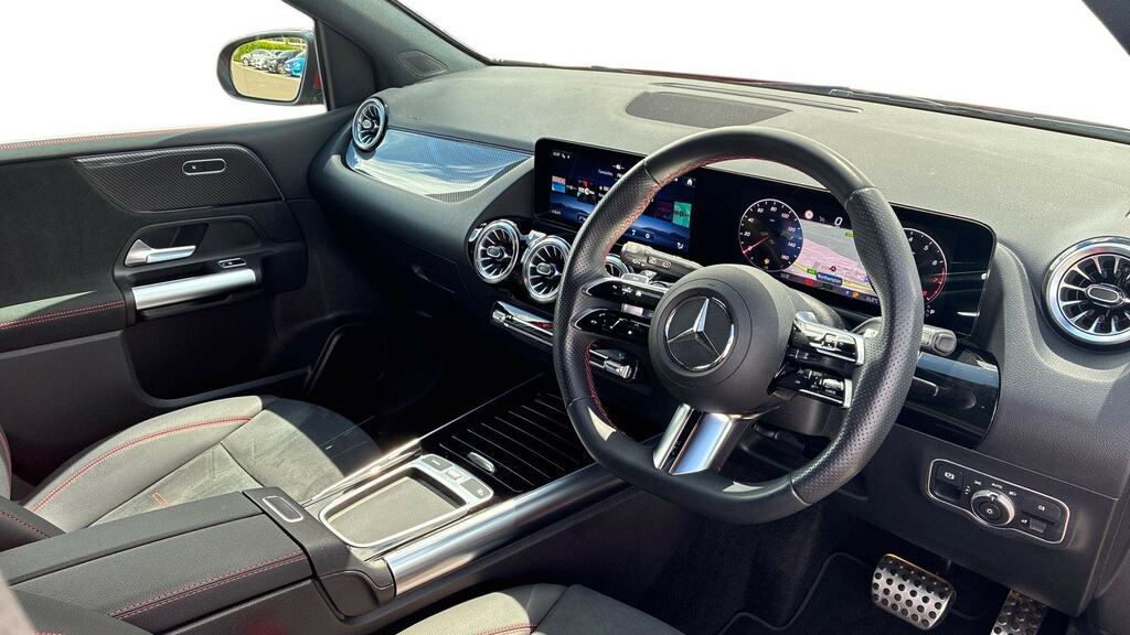 Mercedes-Benz B Class B200 Amg Line Executive Red #3