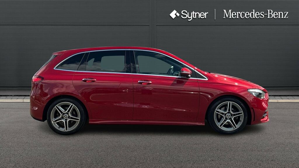 Mercedes-Benz B Class B200 Amg Line Executive Red #4