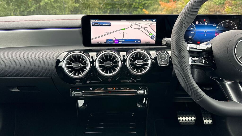 Mercedes-Benz CLA Class 1.3 Cla250e 15.6Kwh Amg Line Premium Coupe P Black #10