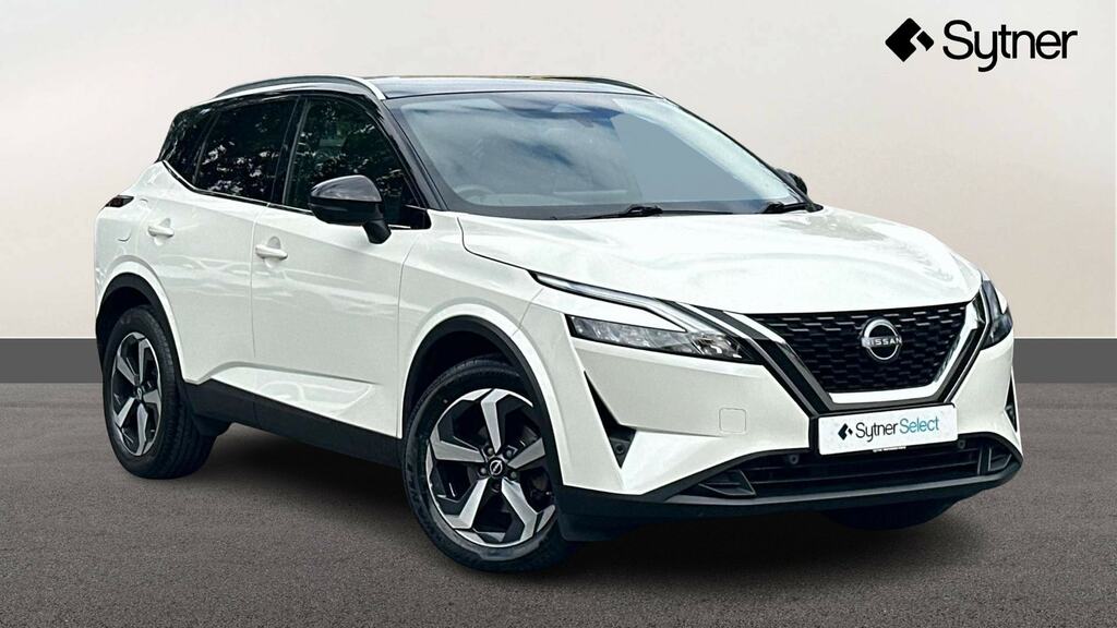 Nissan Qashqai 1.3 Dig-t Mh 158 N-connecta Xtronic White