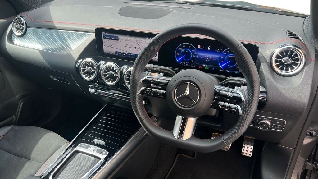 Mercedes-Benz EQA Eqa 250 140Kw Urban Edition 70.5Kwh Grey #3