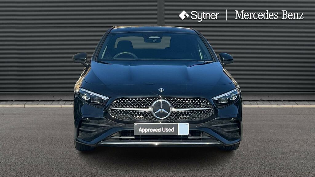 Mercedes-Benz A Class A180 Amg Line Premium Plus Black #6