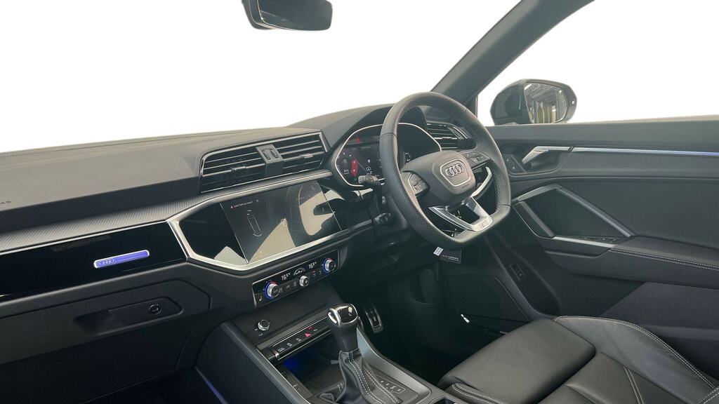 Audi Q3 35 Tfsi Black Edition S Tronic Tech Pack MT75NKZ Black #2