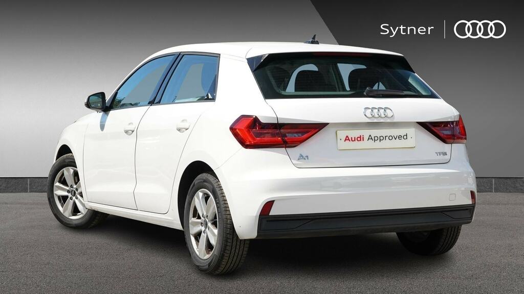 Audi A1 30 Tfsi 110 Technik CY23HFS White #3